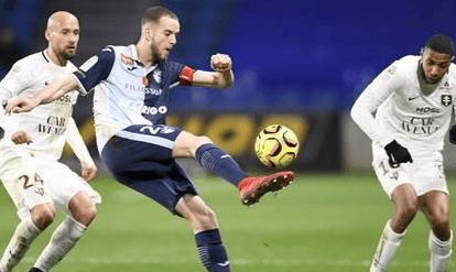 爱游戏-今晚突围战来临，金州勇士围绕法国杯外线爆发，压力陡增，年轻球员得到机会的简单介绍